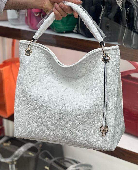 Чанти луксозни дамски