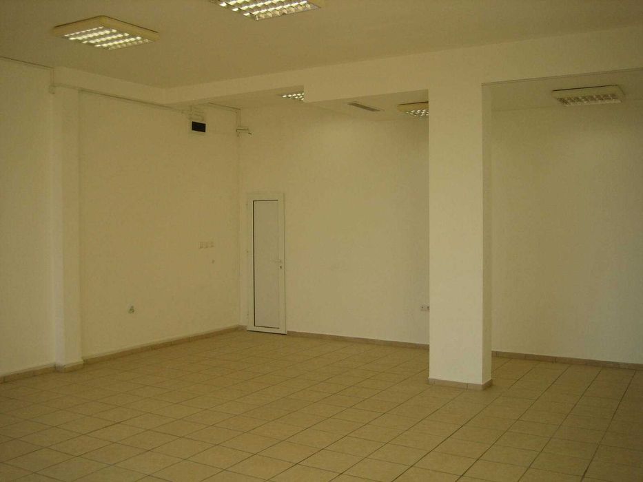 Дава се под наем Офис в Варна, Владислав Варненчик - 100 кв.м за 1019.49 € - Снимка #10