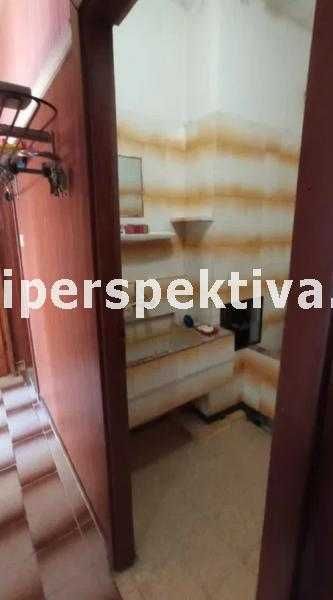 Продава се Тристаен апартамент в Пловдив, Кючук Париж - 67 кв.м за 1642 €/кв.м - Снимка #9