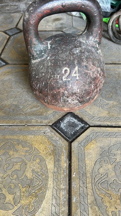 Продается Гиря 24кг