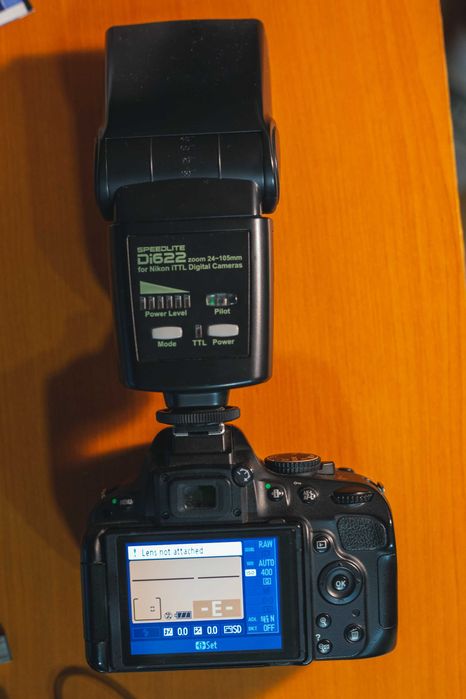 Camera foto DSLR Nikon D5100