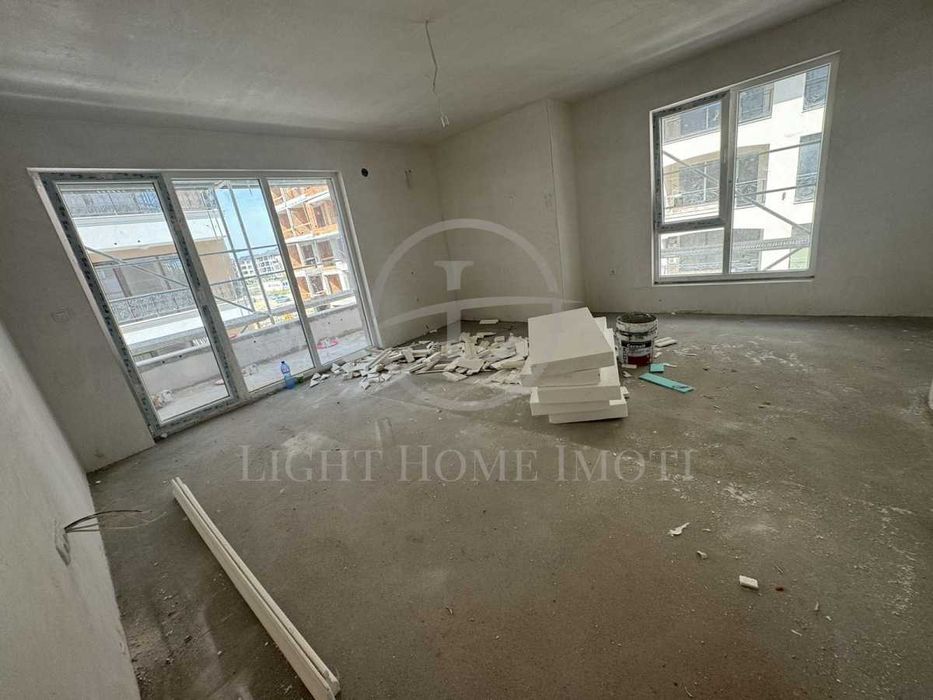 Продава се Двустаен апартамент в Пловдив, Христо Смирненски - 80 кв.м за 1299 €/кв.м - Снимка #2