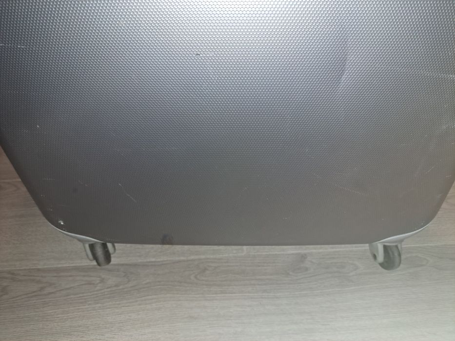 Geamantan mare 36-40 l