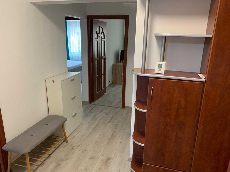 Apartament 3 camere zona Arena Mall