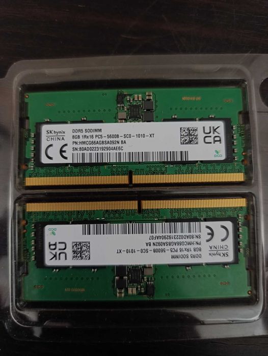 Vând 2 x 8GB DDR5 RAM SK Hynix (16GB total)