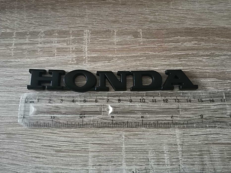 черен метален надпис Honda
