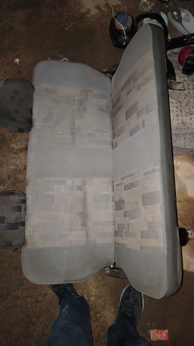 Damas eng orqa sideniya sotiladi