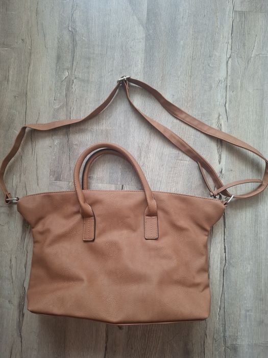 Нова дамска чанта