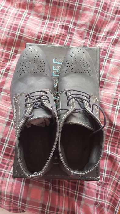 Ghete de piele naturala, noi la cutie