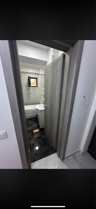 inchiriez apt zona promenada craiova