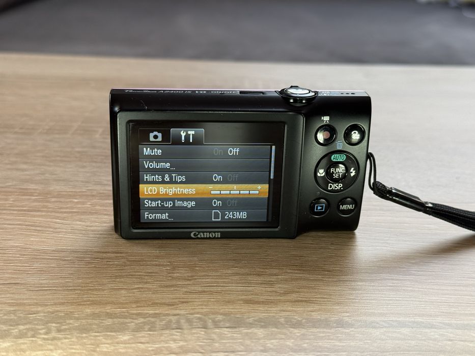 Canon PowerShot A2400 IS