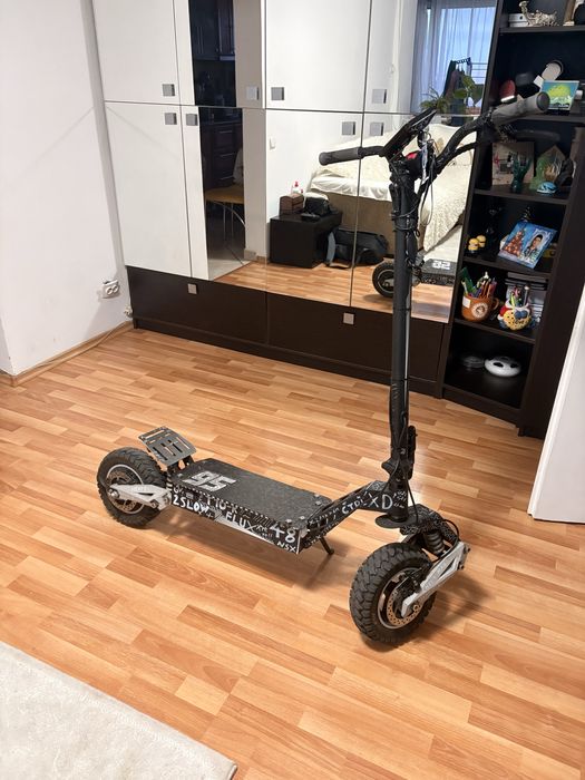 OOTD T10 trotineta eletrica