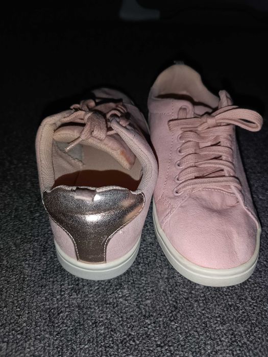 Tenisi roz H&M copii