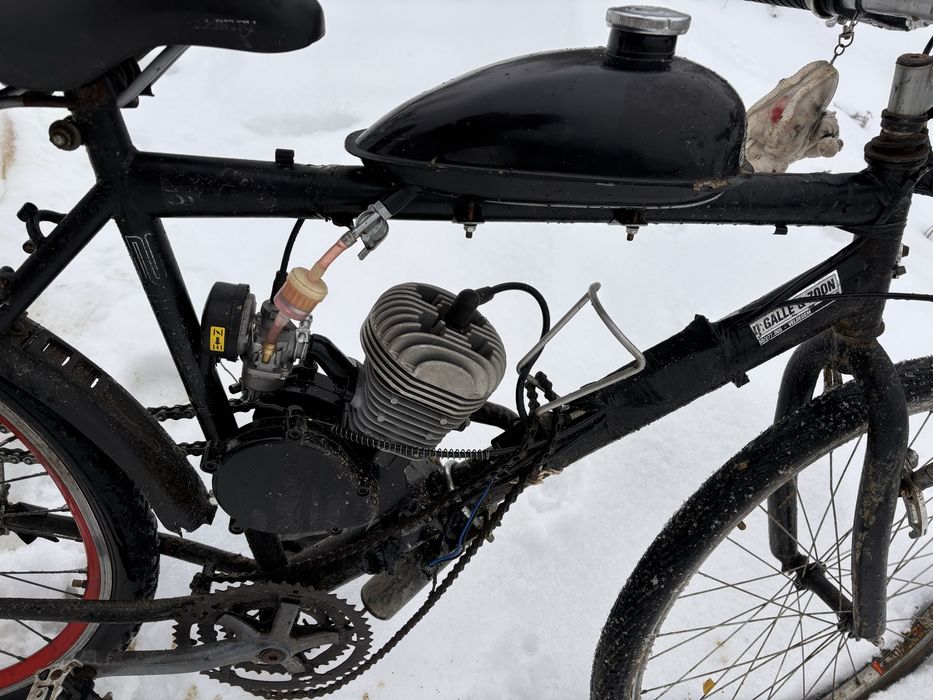 Vand bicicleta cu motor 80cc sau schimb cu cros pretul este negociabil