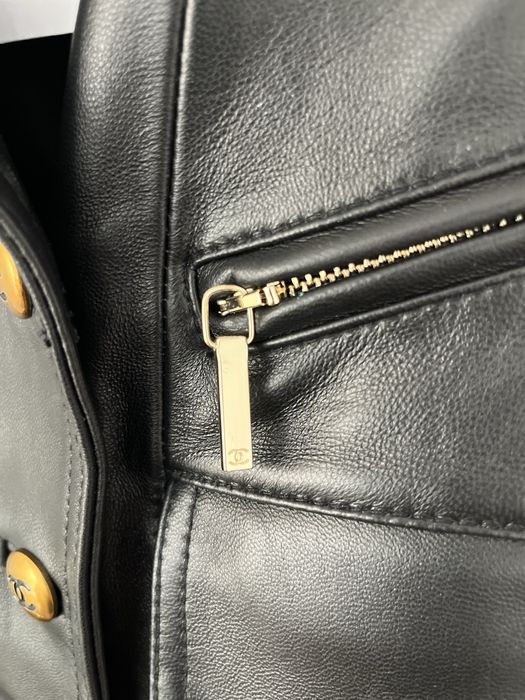 Geaca piele Chanel,  cu eticheta