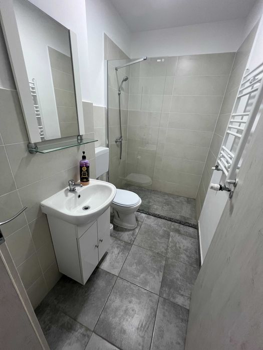 De inchiriat apartament pentru firme/echipe de muncitori