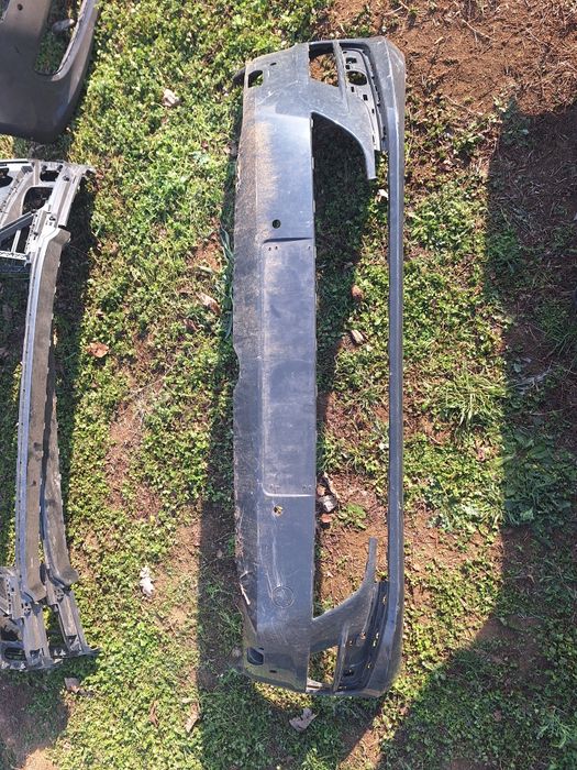 Предна броня за Golf 7 2016