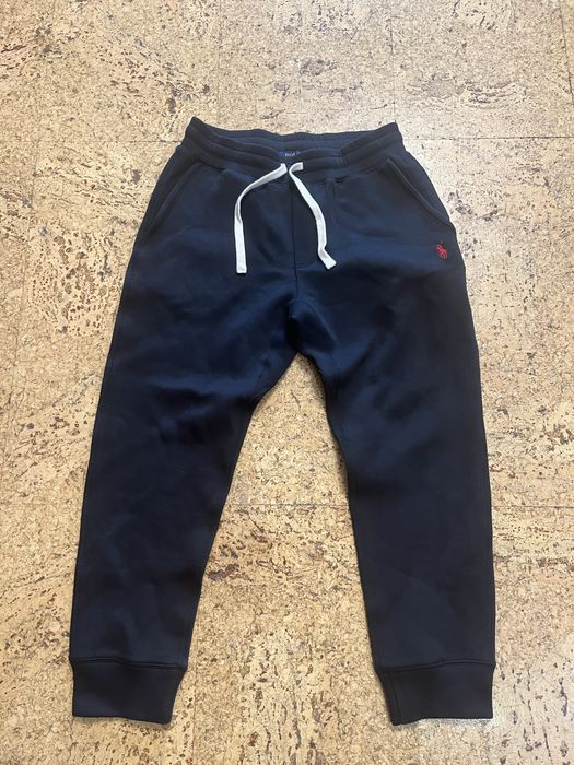 Разпродажба на маркови дрехи