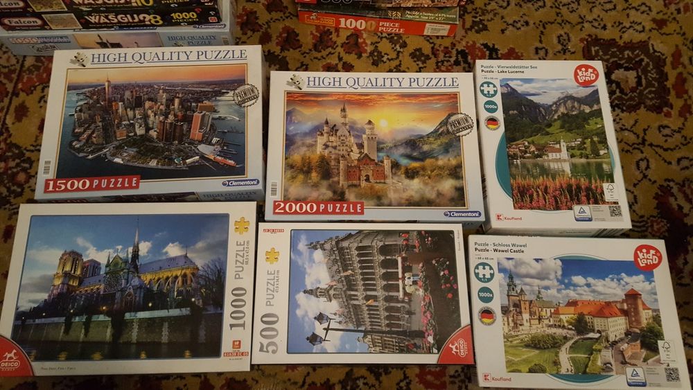 Colectie 36 de puzzle asamblate