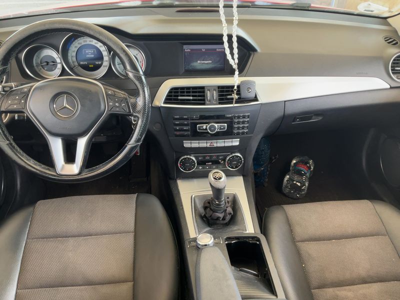 Mercedes-Benz C-Klasse C 220 CDI BlueEfficiency Avantgarde 2014