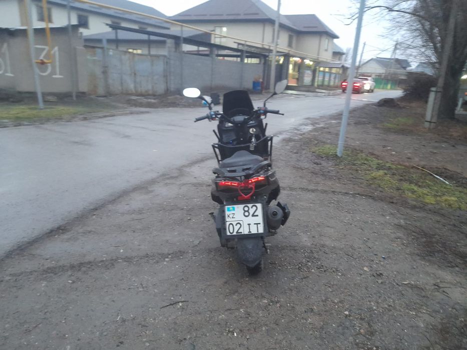 Продам мопед Макси пробег 5к