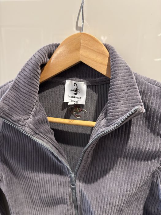 Сив комплект от две част