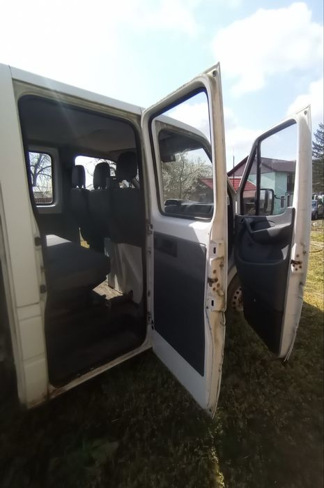 Autoutilitara Mercedes-Benz Sprinter 211