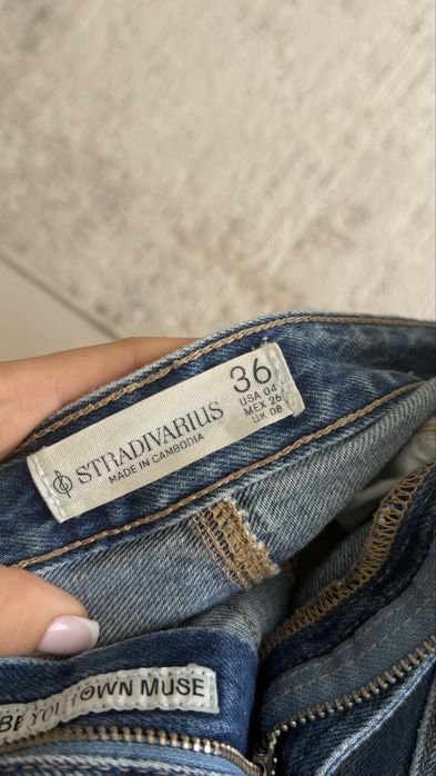 Продам джинсы Pull&Bear и Stradivarius.