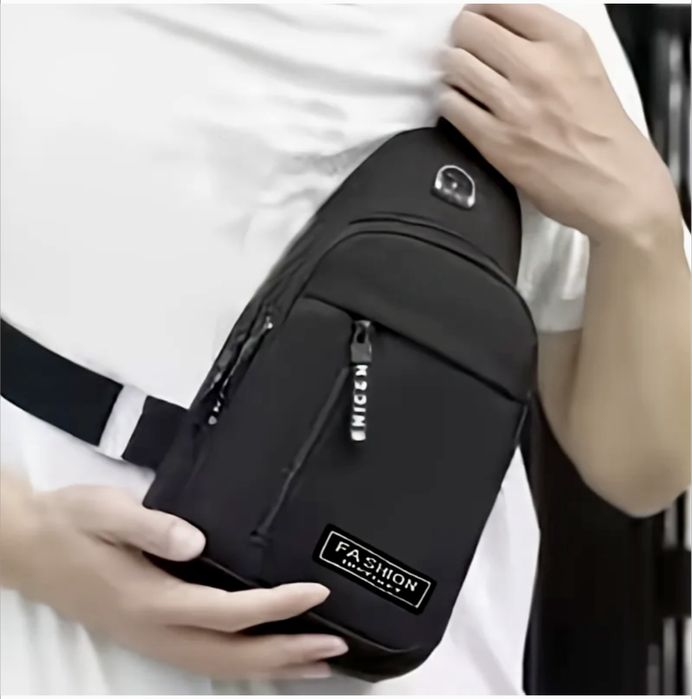 Мъжки чантички за през рамо в два варианта за телефон,ваканция и спорт