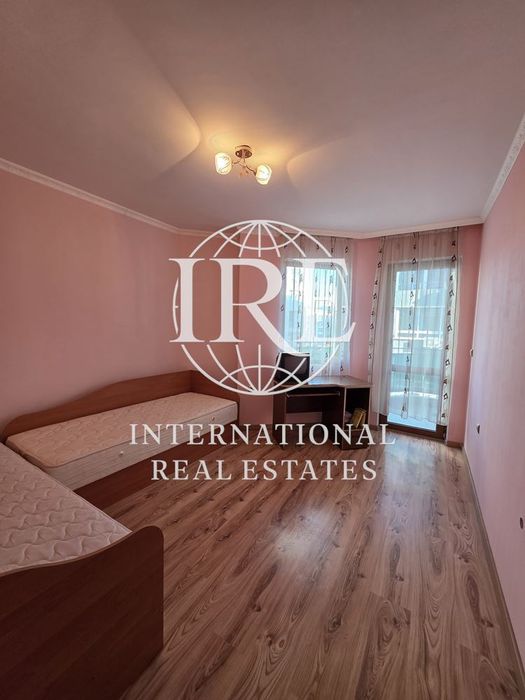 Продава се Тристаен апартамент в Варна, Възраждане 1 - 84 кв.м за 1321 €/кв.м - Снимка #10