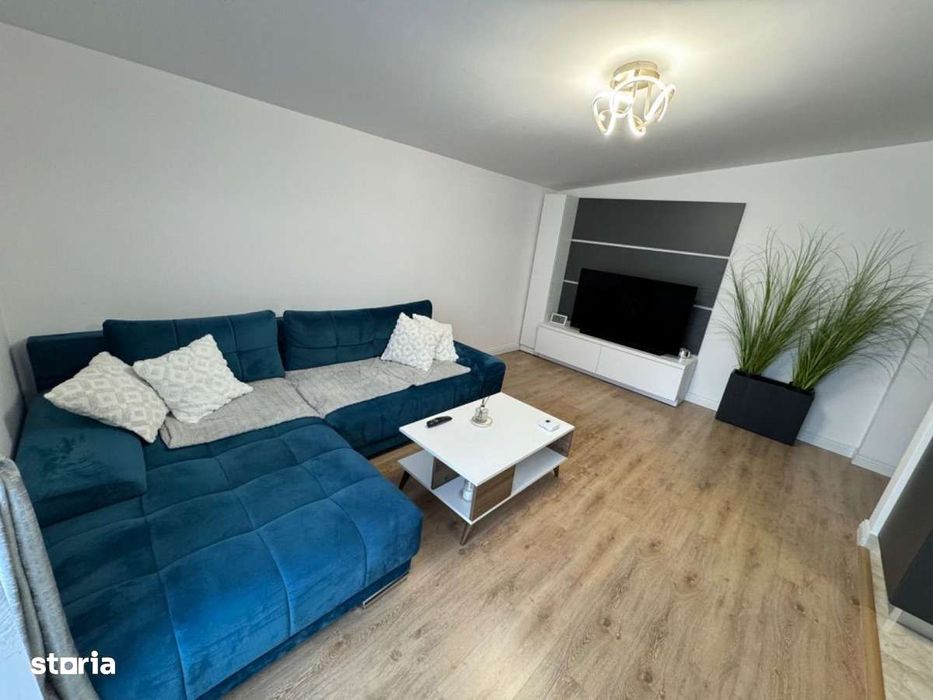 Apartament 3 camere de lux zona din spate de la Omv ul de jos