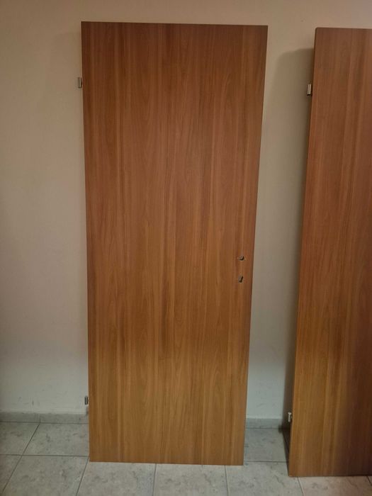 ИНТЕРИОРНИ ВРАТИ 3 БР. Като нови с брави, без касите