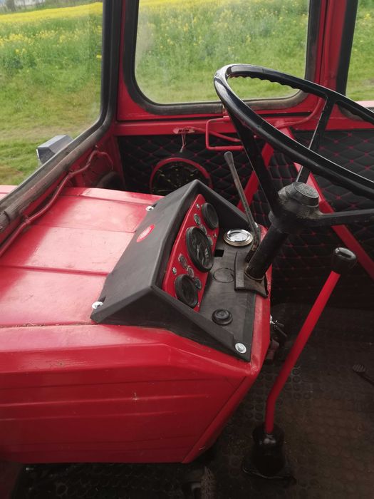 Tractor U 650 an 1994