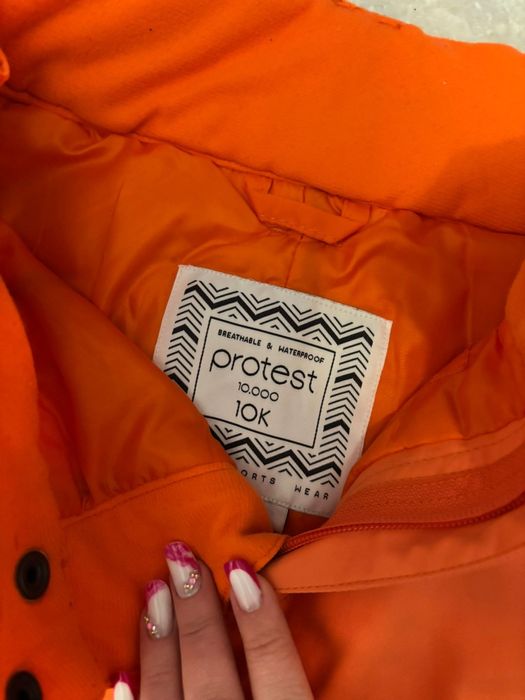 Costum ski fete Protest