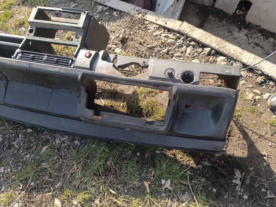 Низкая панель 2109