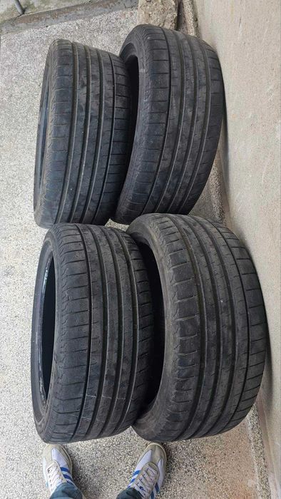 Летни гуми Bridgestone 235/40/18