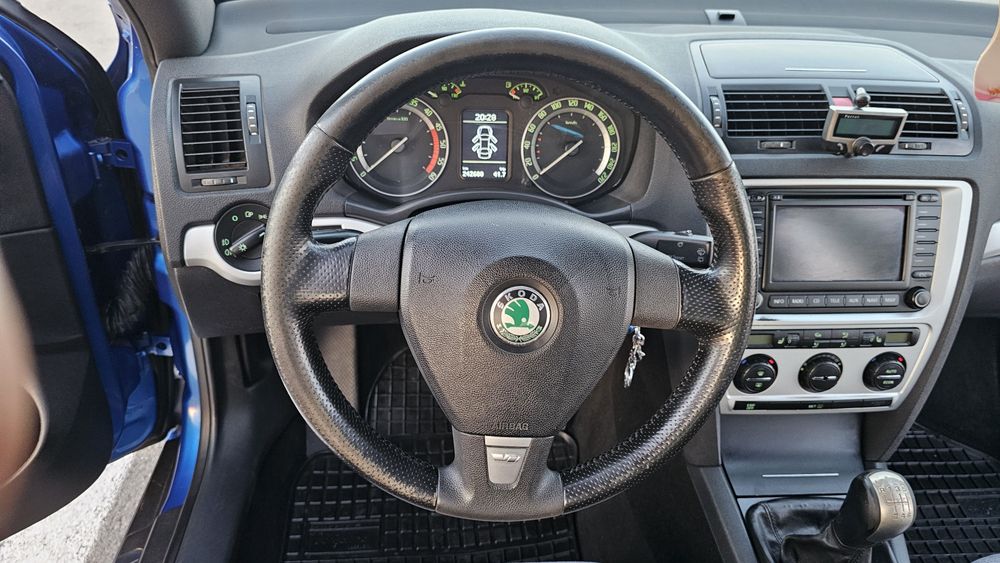 Vând Skoda Octavia 2, vRS 2007