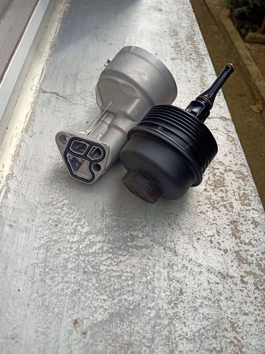 Корпус за маслен филтър