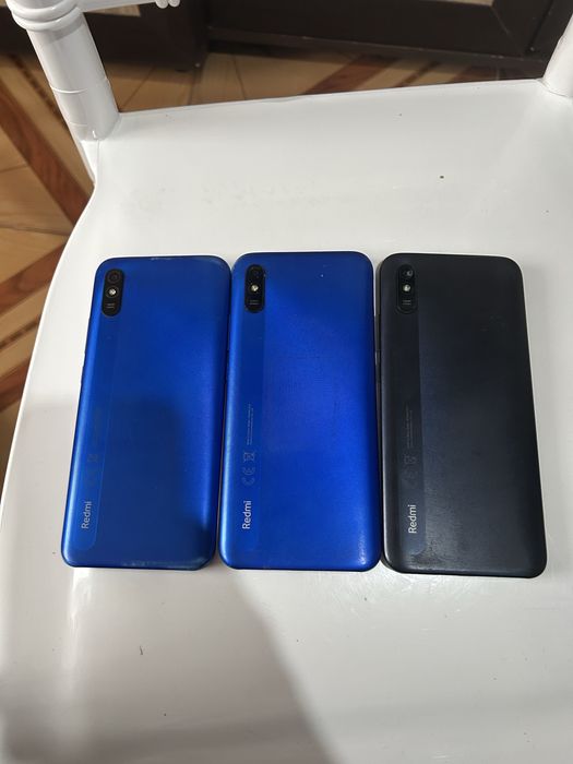 Vand  telefoane   Ca noi