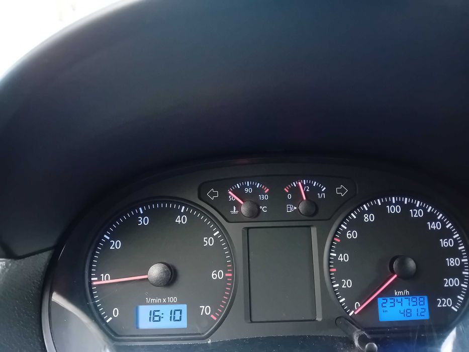 Vând Volkswagen Polo 1.2 Benzină