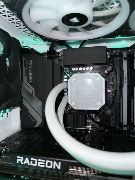 vand placa de baza b760m gigabyte