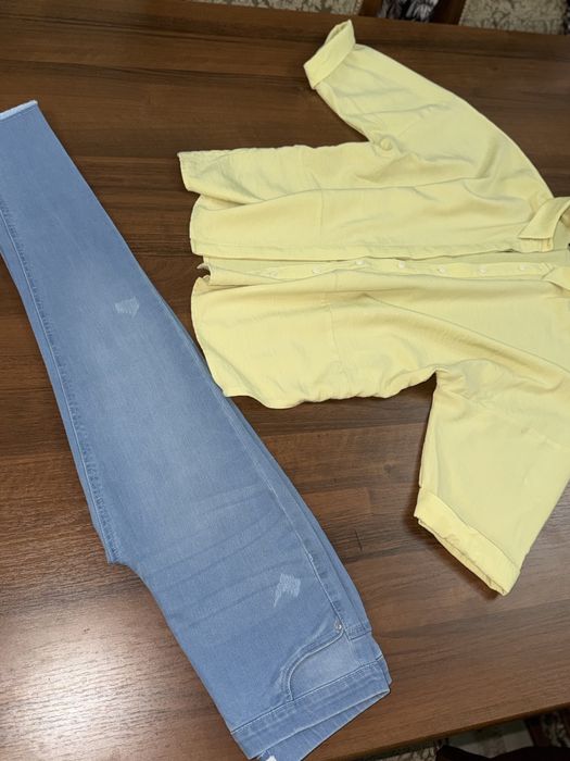 Рубашка джинсы и пенуар все за 50.000 с,м