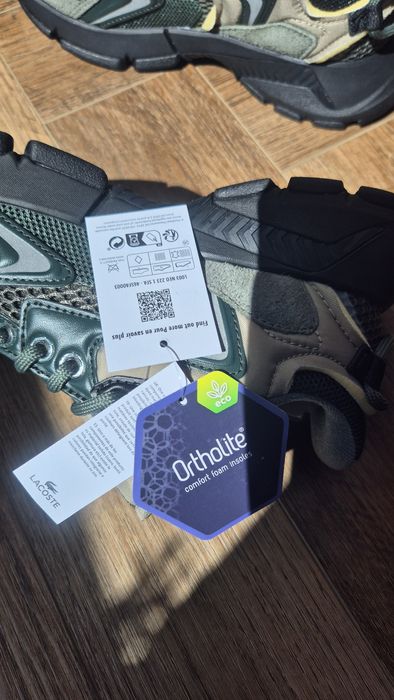 Новые кроссовки Lacoste