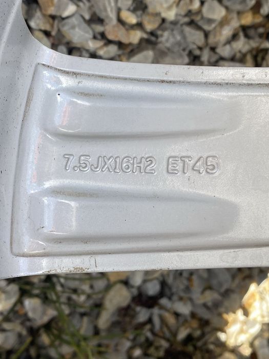 16 цола 5 х 112 мм Аиди , Audi A 4 , A 3 , A 6