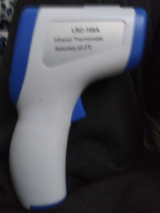 Инфракрасный термометр