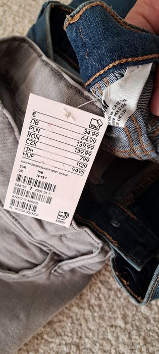 Lot blugi pantaloni scurti marimea 12-13 ani hm