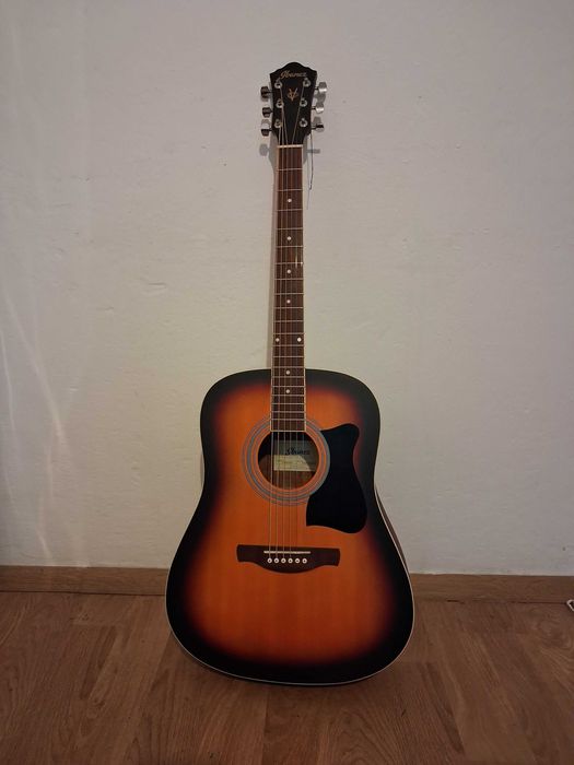 Chitara acustica 4/4 Ibanez V50NJP-OVS,de invatat