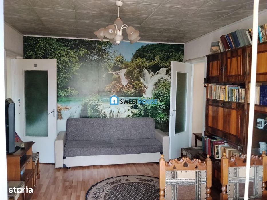 Apartament cu 4 Camere  Zona Ultracentrala  B-Dul Unirii