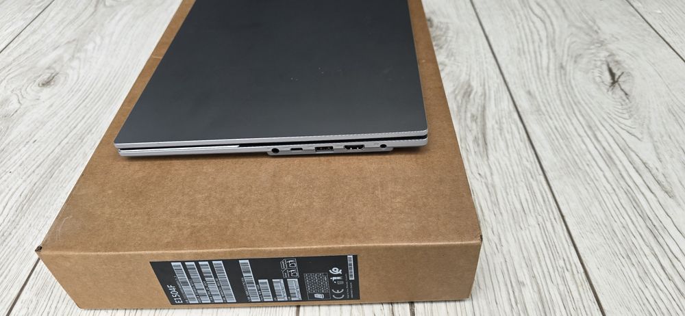 лабтоп  VivoBook