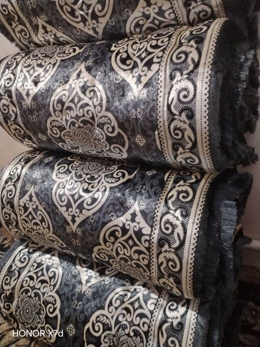 Koʻrpa koʻrpacha matras yostiq